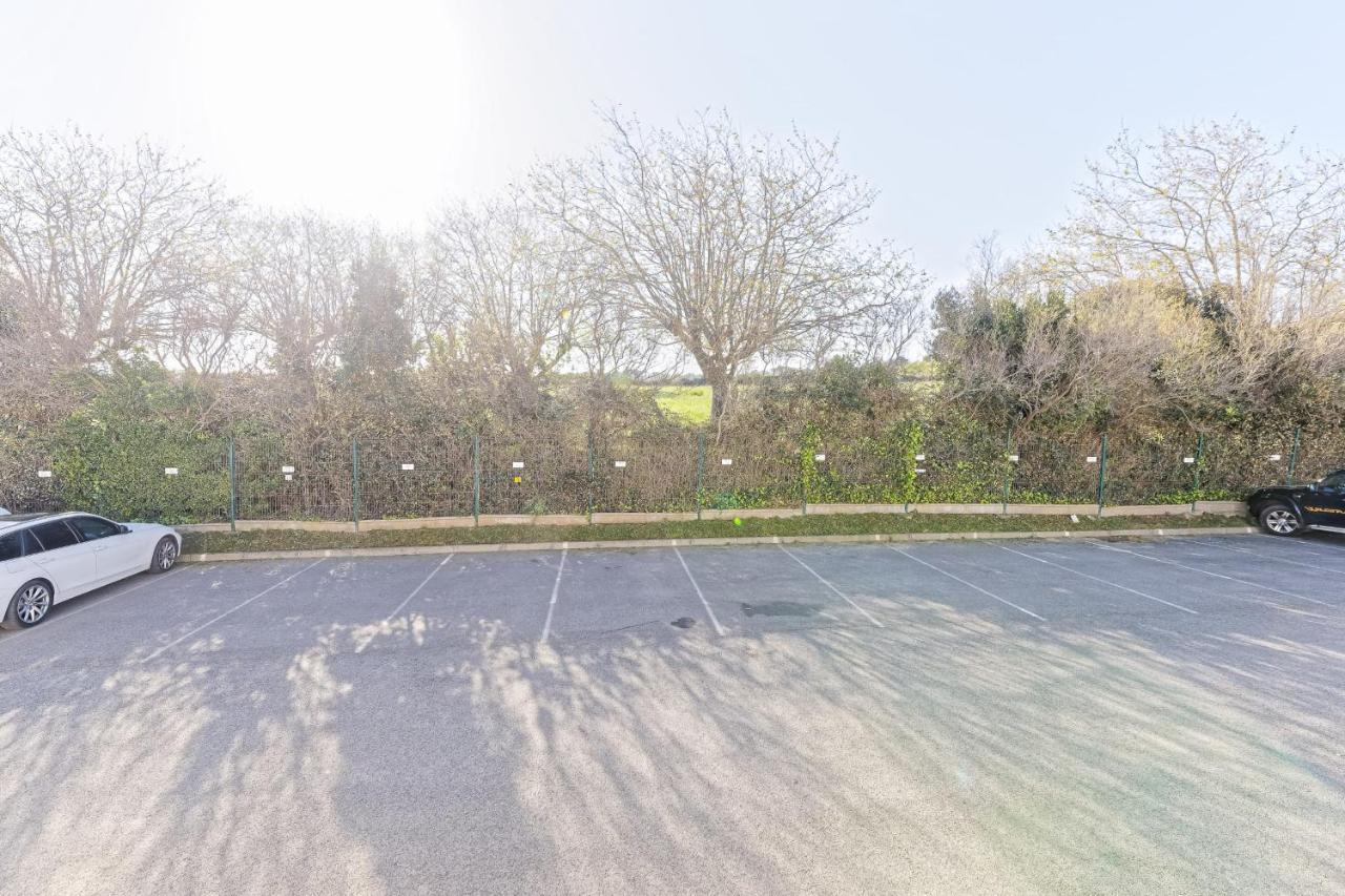 Appartement - Piscine - Tennis - Wifi - Parking Бидар Экстерьер фото